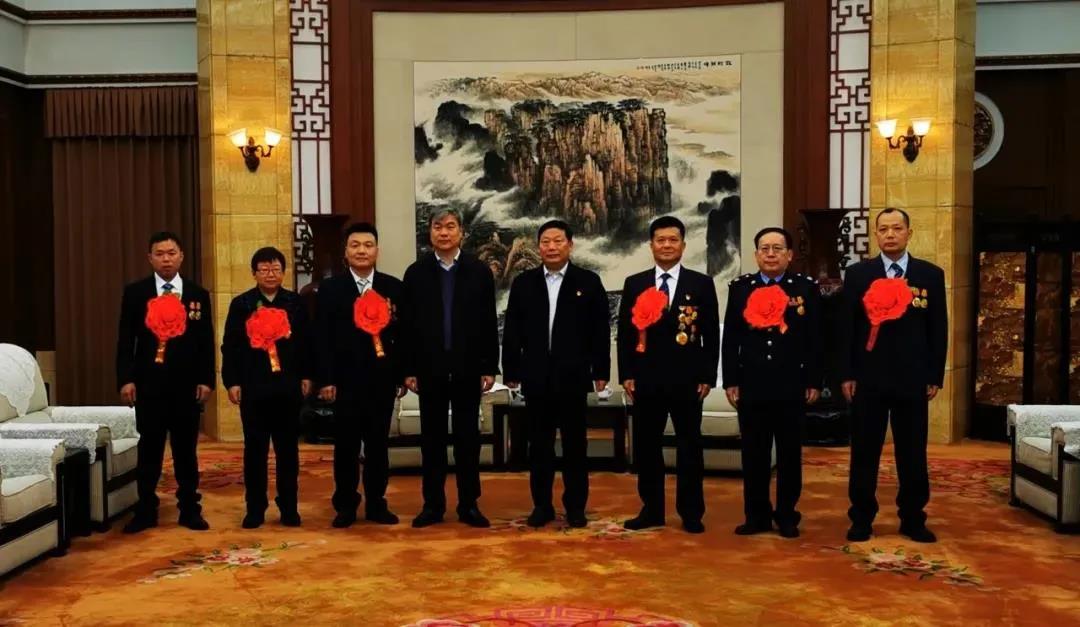 巾幗不讓須眉 ? 天豐機械公司王雪梅 | 新當(dāng)選全國勞模即將赴京受表彰